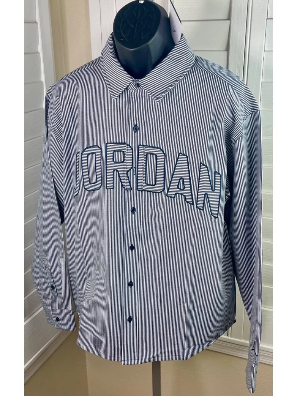 Jordan Flight Blue Striped/White Button-Up Shirt IB0317-451 - Men’s M - NWT $120